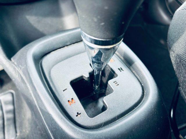 PEUGEOT 108 Allure 1.0 69CV *CAMBIO AUTOMATICO*UNICO PROPRIET*