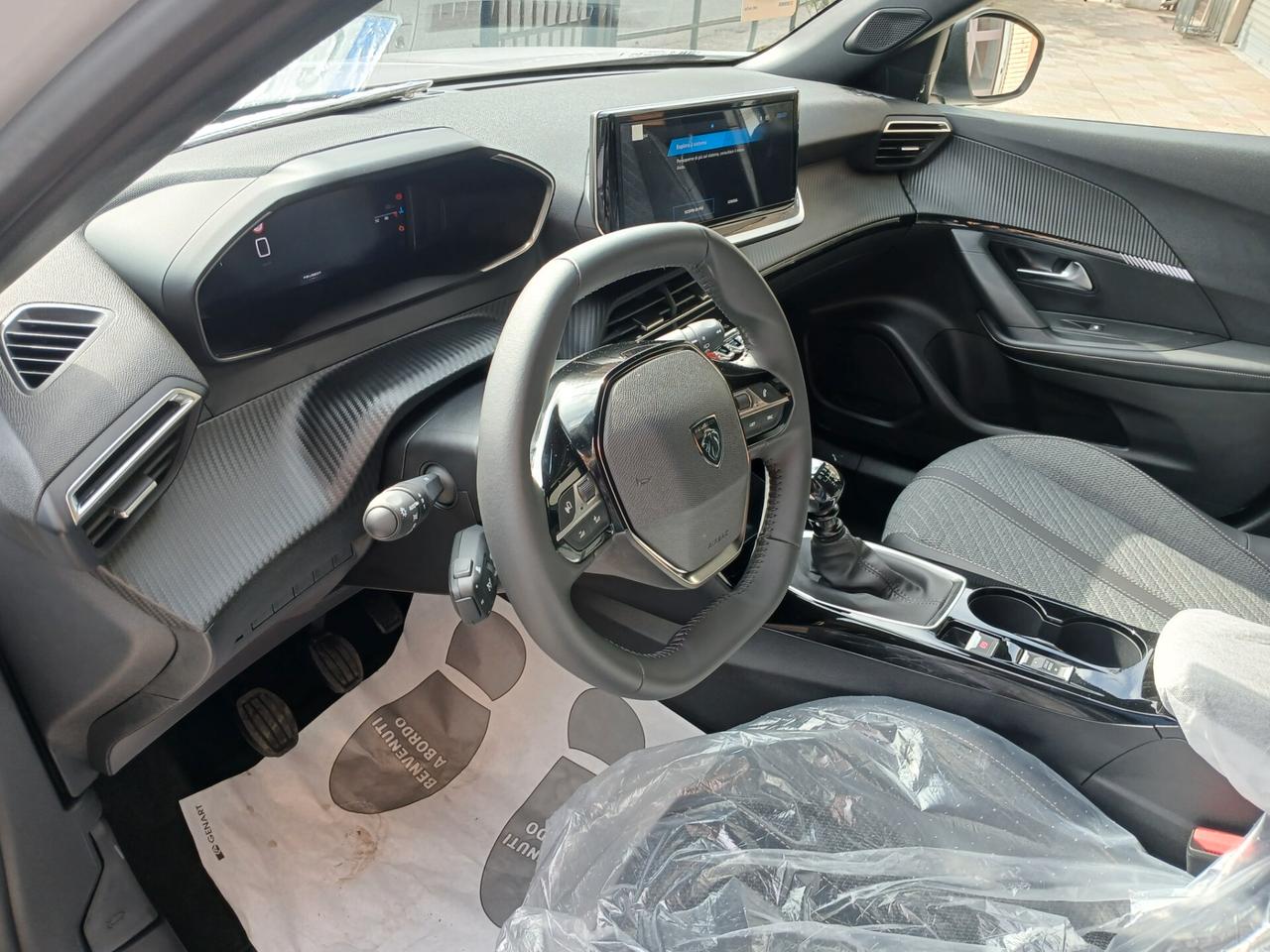 Peugeot 2008 PureTech 100 S&S Allure