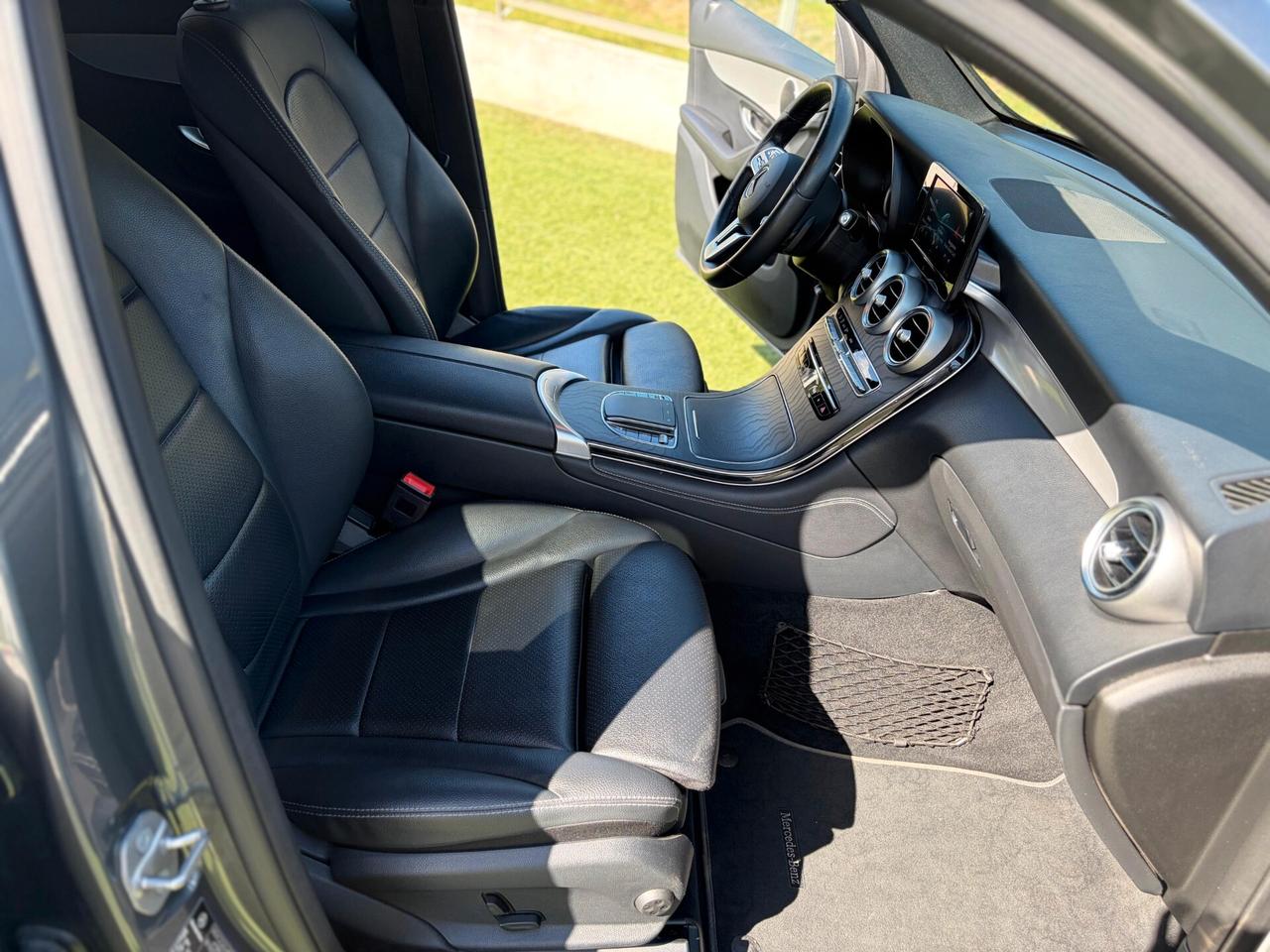 Mercedes-benz GLC 220 d 4Matic Coupé Business