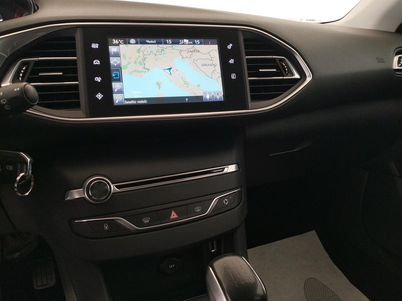 Peugeot 308 BlueHDi 100 SW - NEOPATENTATI
