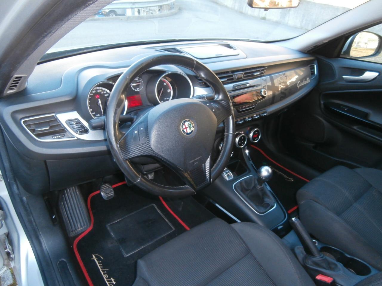 Alfa Romeo Giulietta 1.6 JTDm-2 105 CV Neopatentati