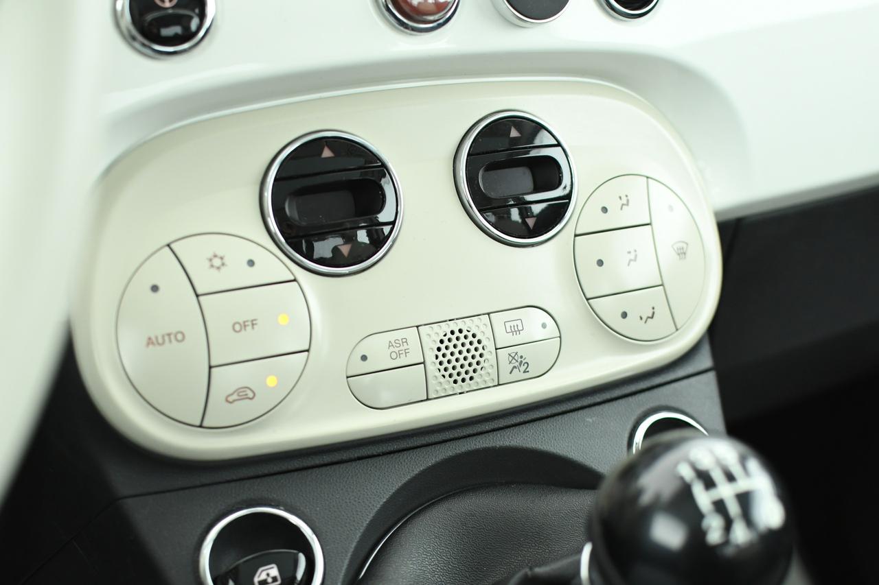 FIAT 500 1.2 Lounge 69cv TETTO PANO+BLUETOOTH+NEOPATENTATI