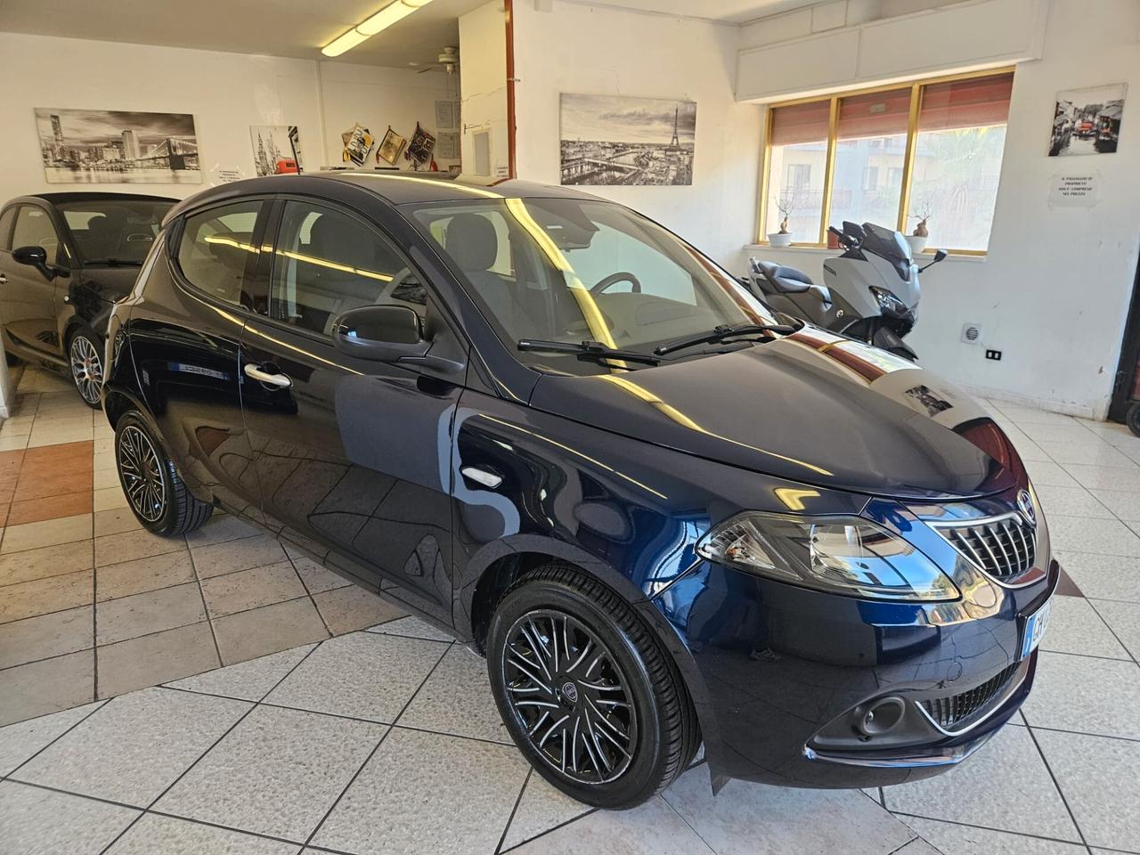 Lancia Ypsilon 1.0 Firefly GOLD Benzina/Hybrid S&S 70CV