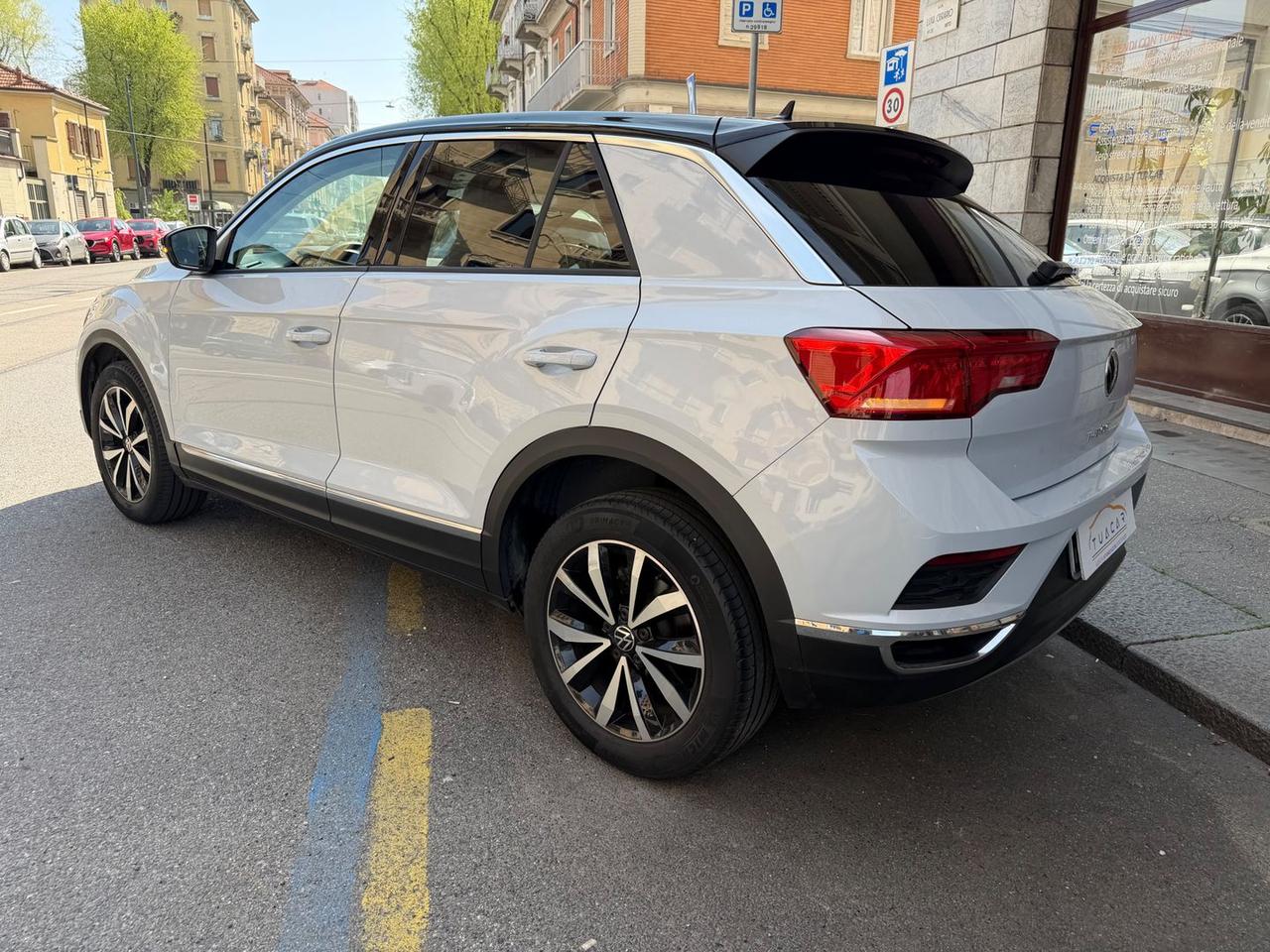 Volkswagen T-Roc 1.5 TSI Life #10070