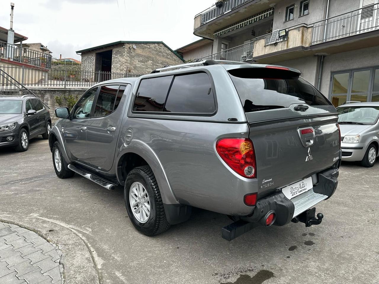 Mitsubishi L200 2.5 DI-D Double Cab Intense