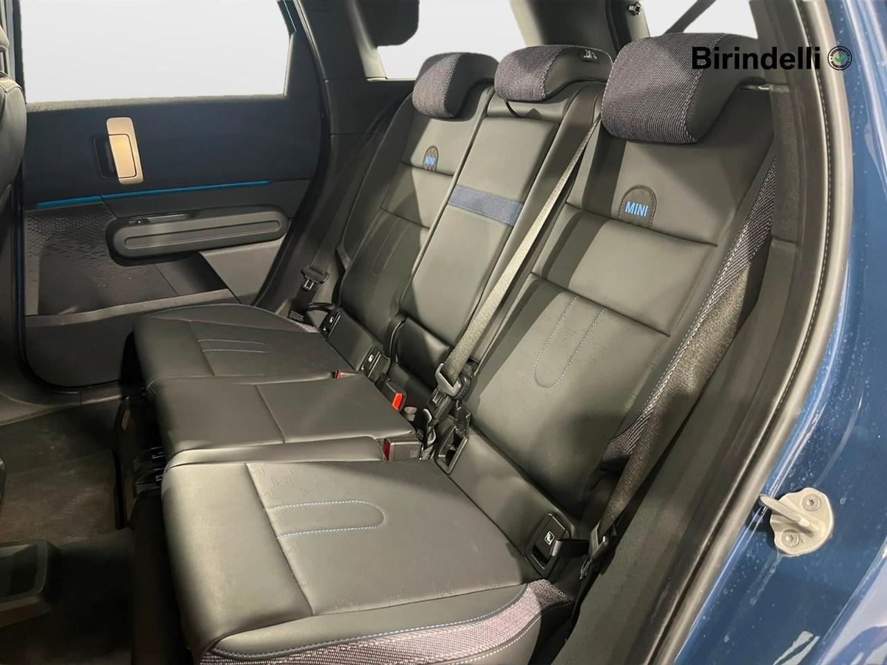 MINI Mini Countrym.(U25) - Mini Countryman D Classic