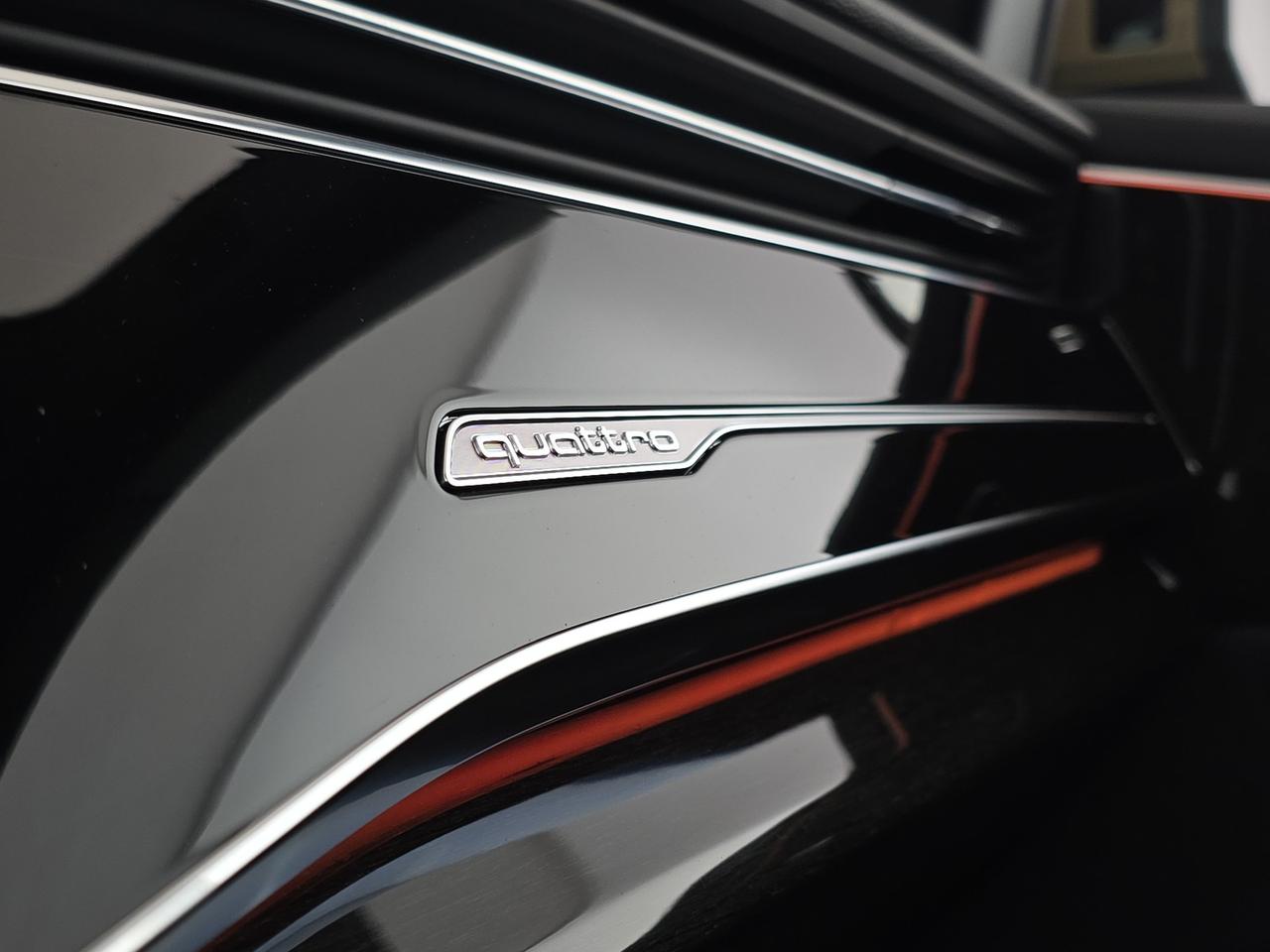 Audi Q8 50 3.0 tdi mhev s line edition quattro tiptronic