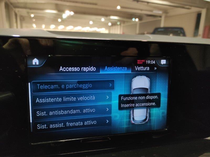 Mercedes-Benz GLA (H247) - GLA 250 Automatic Sport