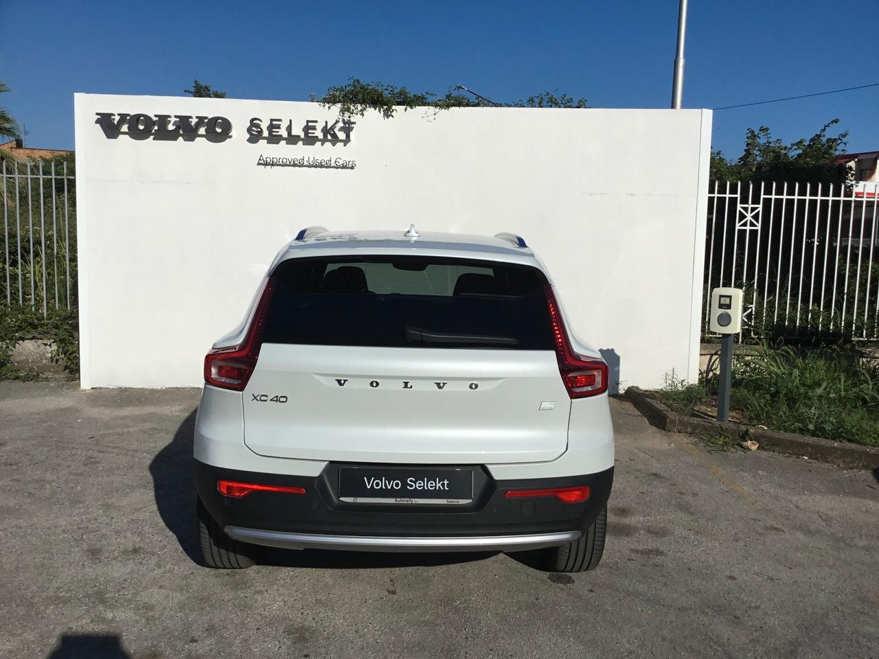 Volvo XC40 T4 AUT. Recharge Plug-in Hybrid CORE AUTOCARRO