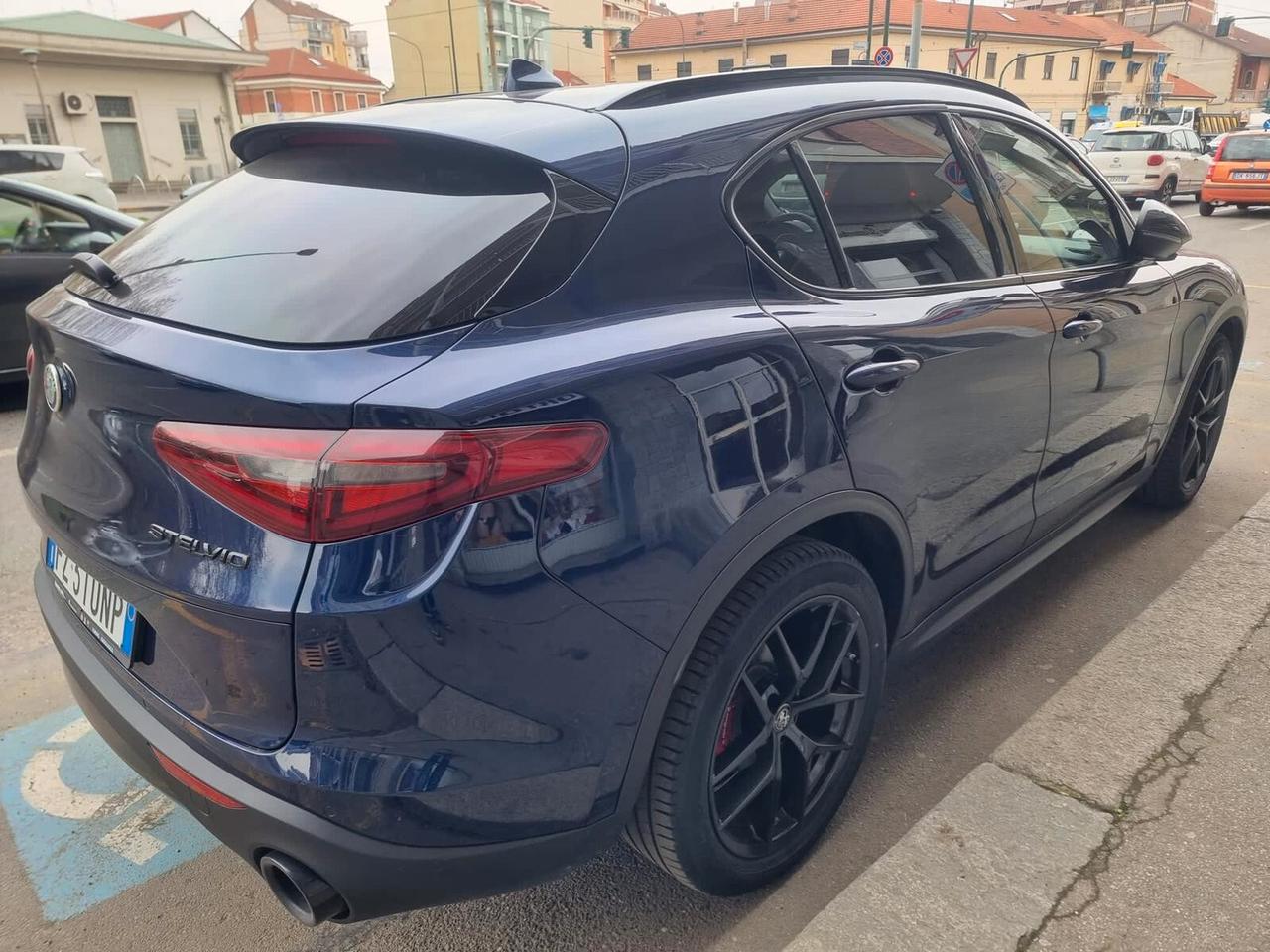 Alfa Romeo Stelvio 2.2 Turbodiesel 190 CV AT8 Q4 Executive