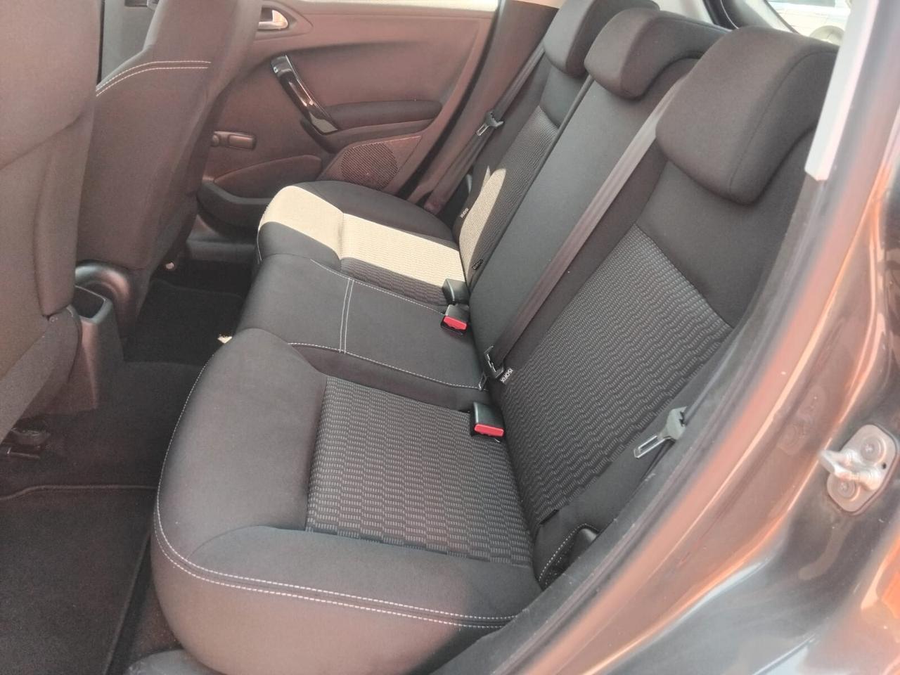PEUGEO 208 1.6 BlueHDI 75CV ACTIVE GARANZIA 12 MESI
