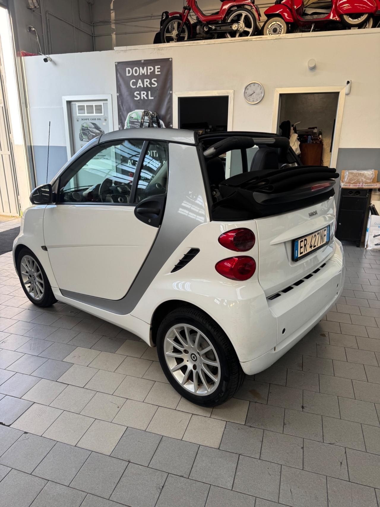 Smart ForTwo 451 benzina 52kw 71cv cabrio cappotta rossa