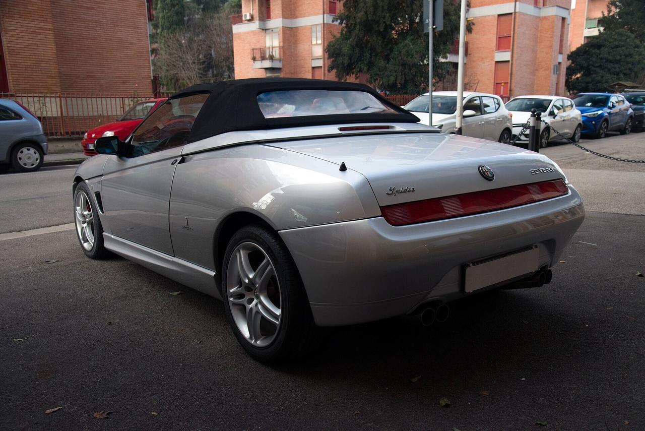 Alfa Romeo GTV Spider 3.0i V6 24V EDIZIONE SPORTIVA