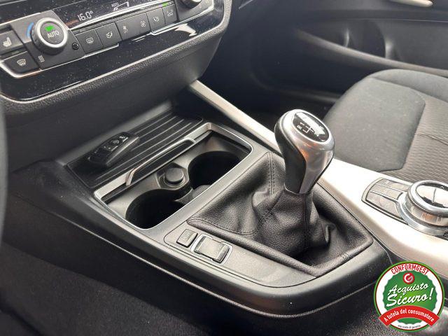 BMW 118 i 5p. Advantage