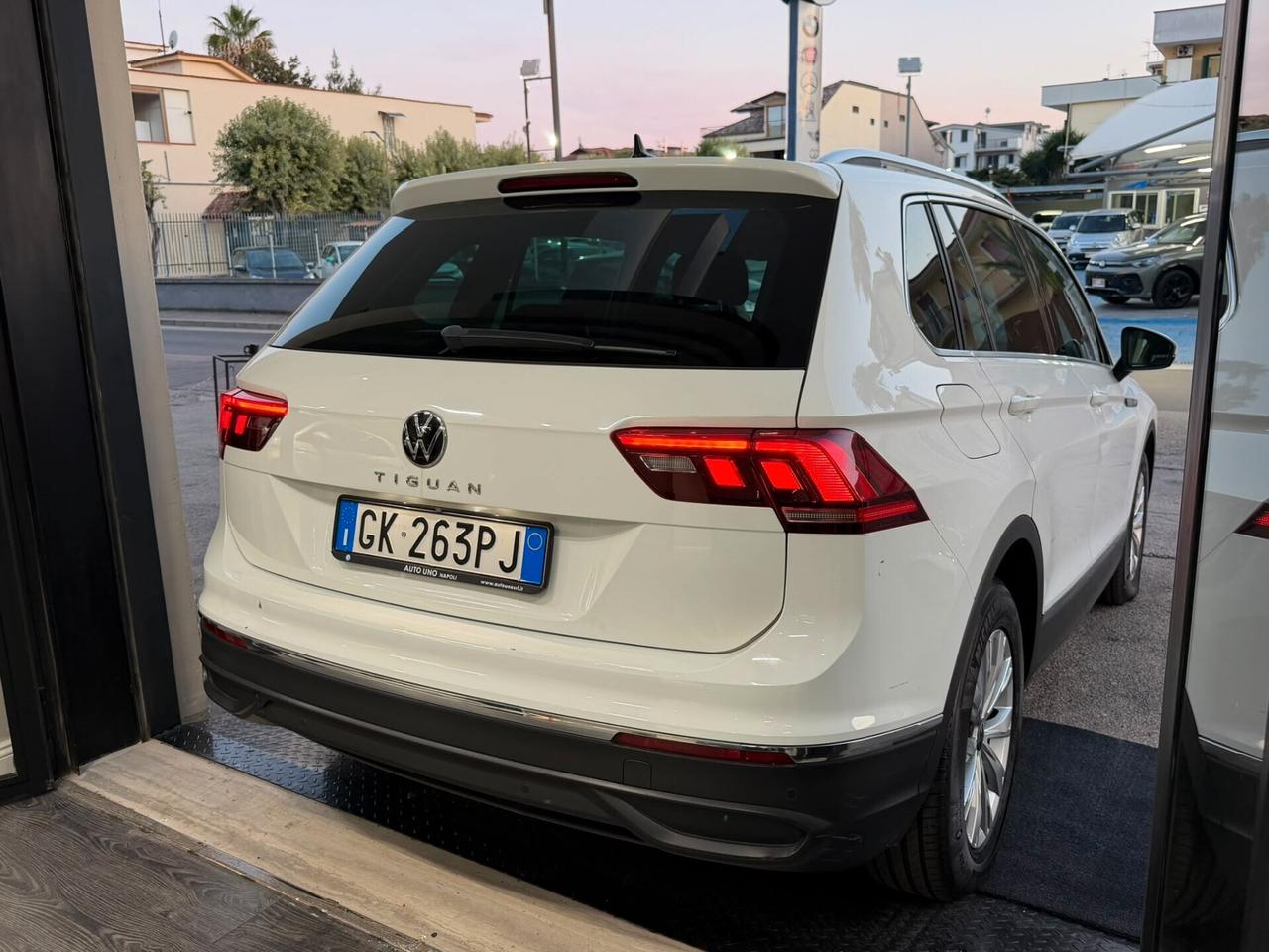Volkswagen Tiguan 2.0 TDI 150 CV SCR DSG Elegance