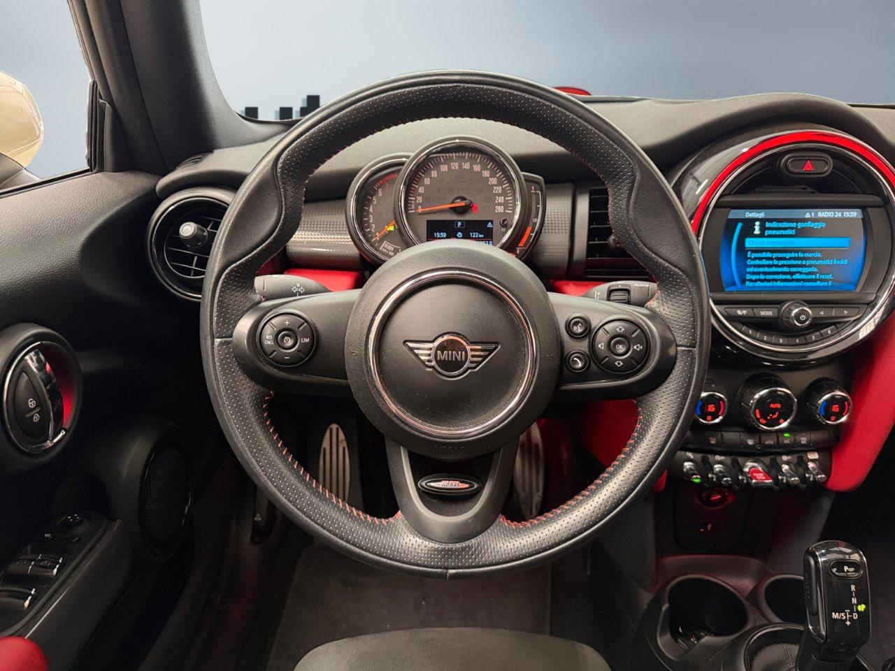 Mini Cabrio Cooper Hype 1.5 Twin Power Turbo DCT
