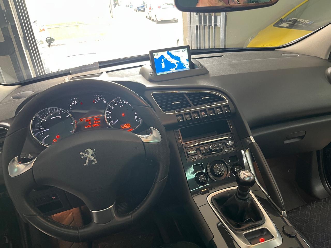 Peugeot 3008 1.6 benzina allure 73000 km 2015