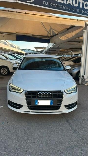 AUDI A3 SPORTBACK 1,6 DEISEL 105CV