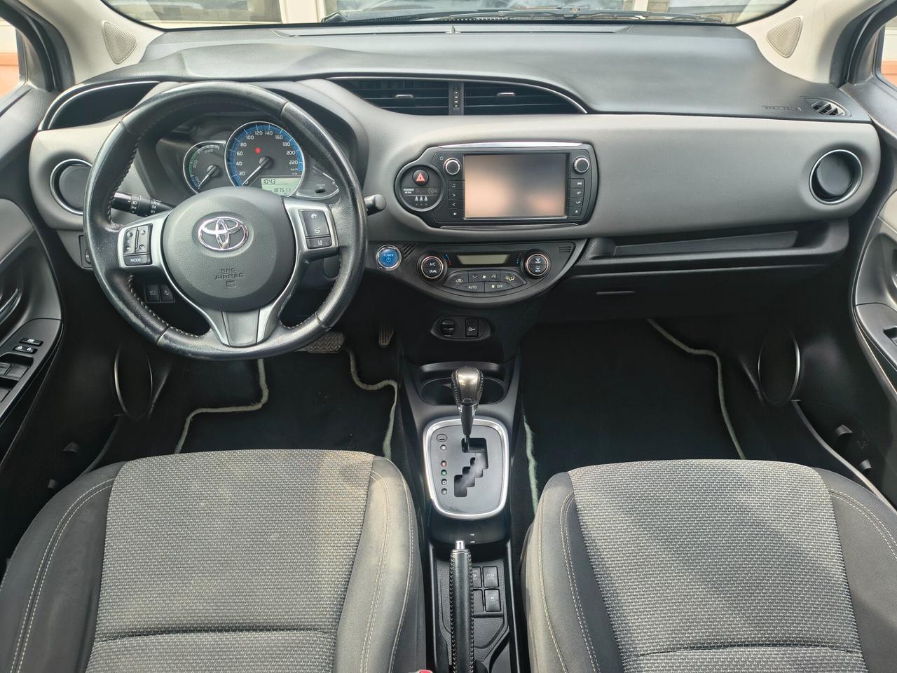TOYOTA YARIS 1.5 HYBRID 5 PORTE AUTOMATICA
