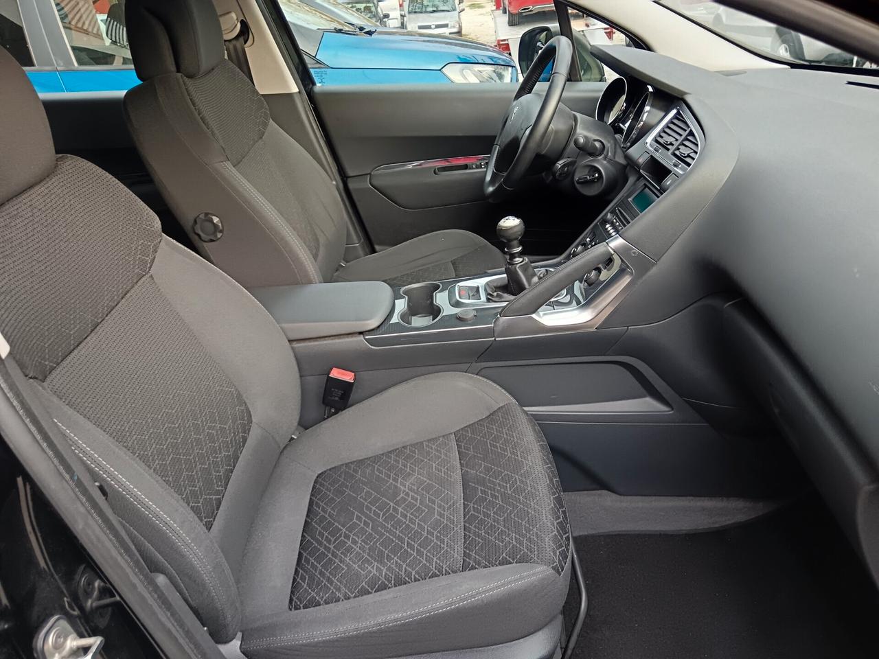 Peugeot 3008 1.6 HDi 115CV BUSINESS - 2014