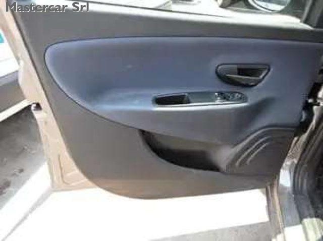 LANCIA Ypsilon 1.0 firefly hybrid Gold (PREZZO REALE) GT847SS