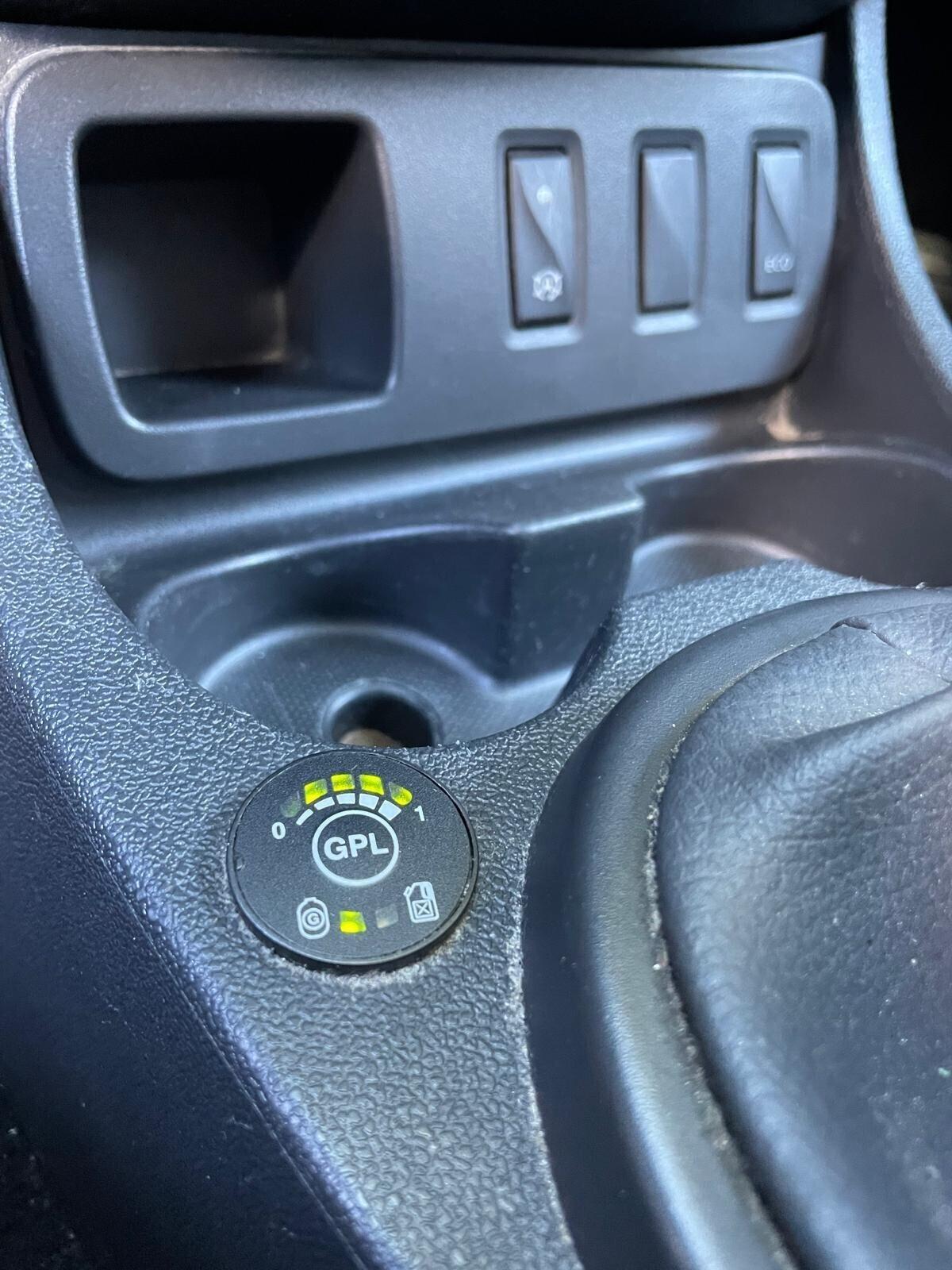 Dacia Duster 1.6 115 CV S&S 4x2 GPL Serie Speciale