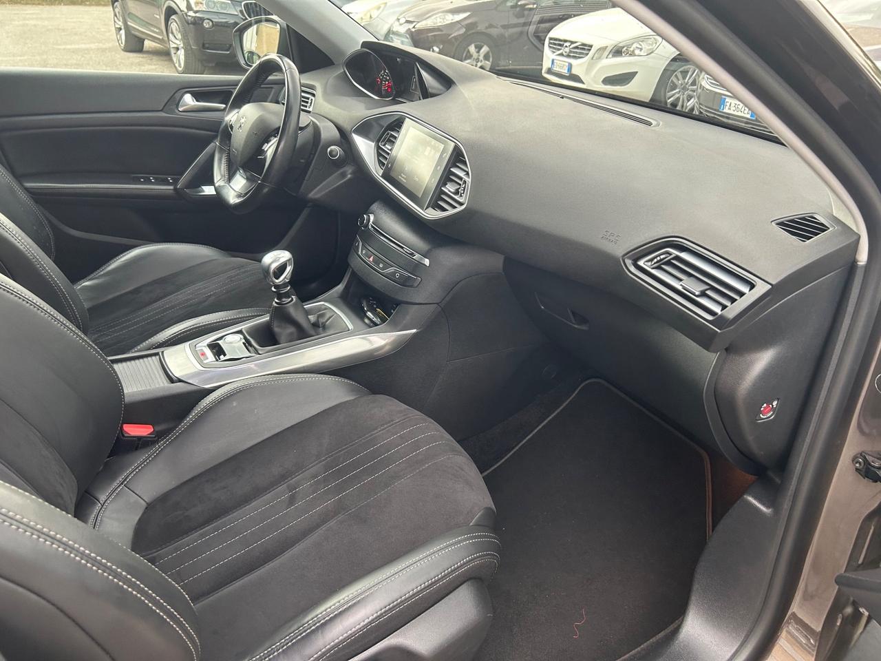 Peugeot 308 BlueHDi 120 S&S GT Line 110000km