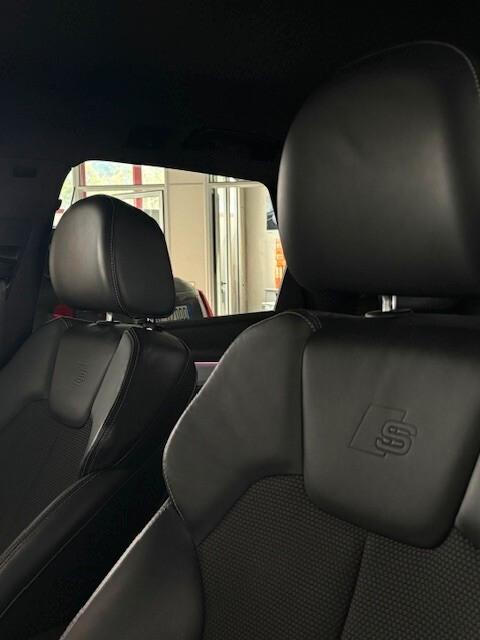 Audi Q5 40 TDI quattro S tronic line plus