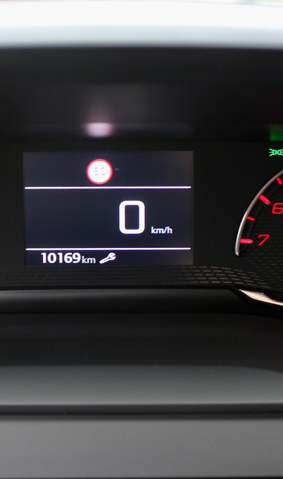 Peugeot 208 1.2 75CV SENSORI - APPLECARPLAY - CRUISE CONTROL