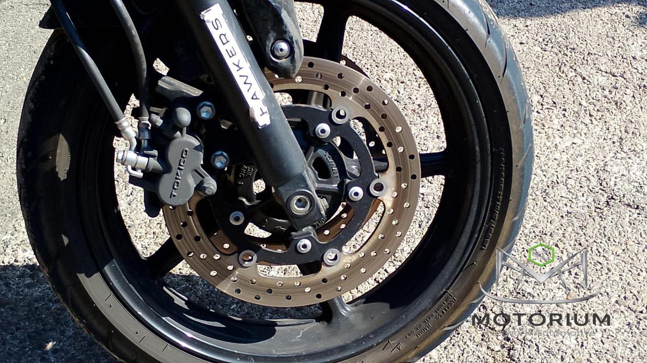 Suzuki Gladius 650