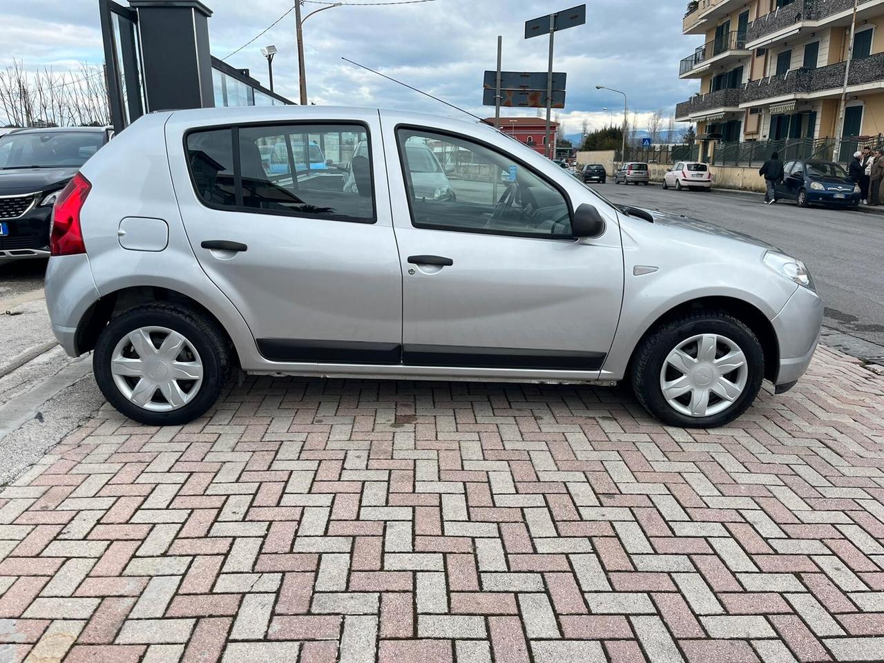 Dacia Sandero 1.2 - 55 MILA KM