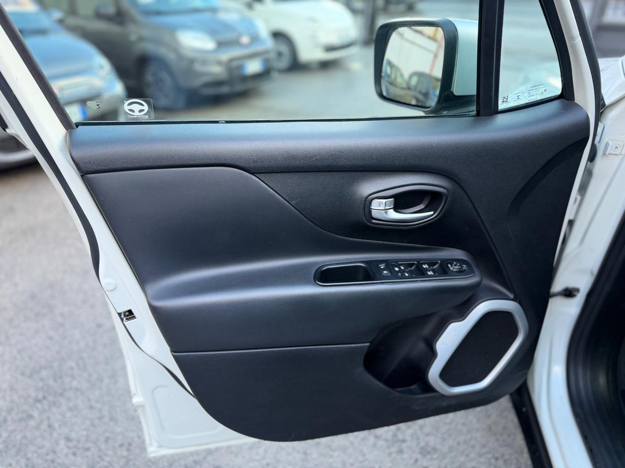 Jeep Renegade 1.6 Mjt DDCT 120 CV Limited AUTOMATICA STRAFULL!!