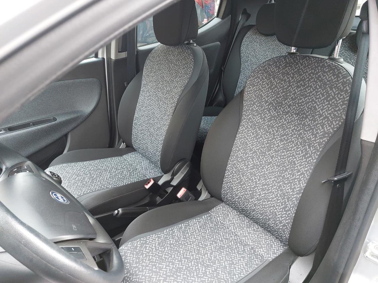 Lancia Ypsilon 5 porte Ecochic Elefantino Blu GAS