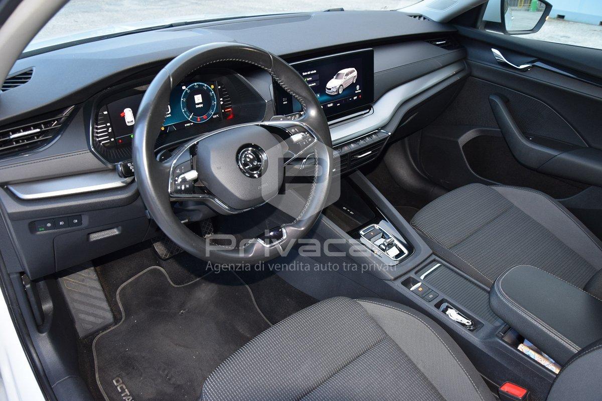 SKODA Octavia 2.0 TDI EVO SCR DSG Wagon Executive