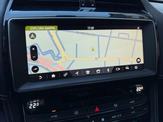 JAGUAR F-Pace 2.0 D 240 CV AWD aut. R-Sport