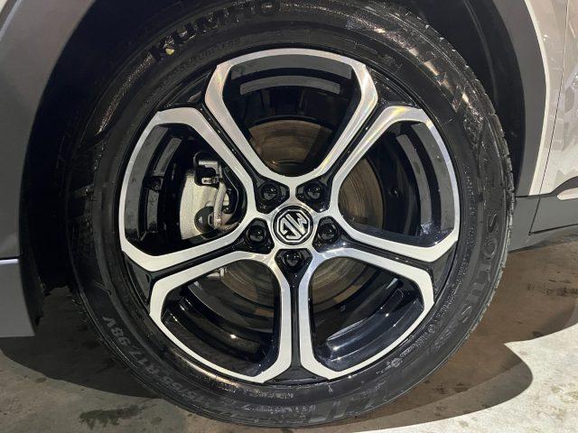 MG ZS 1.5 Hybrid+ Comfort (BENZ.+HYBRID 197CV) KM ZERO