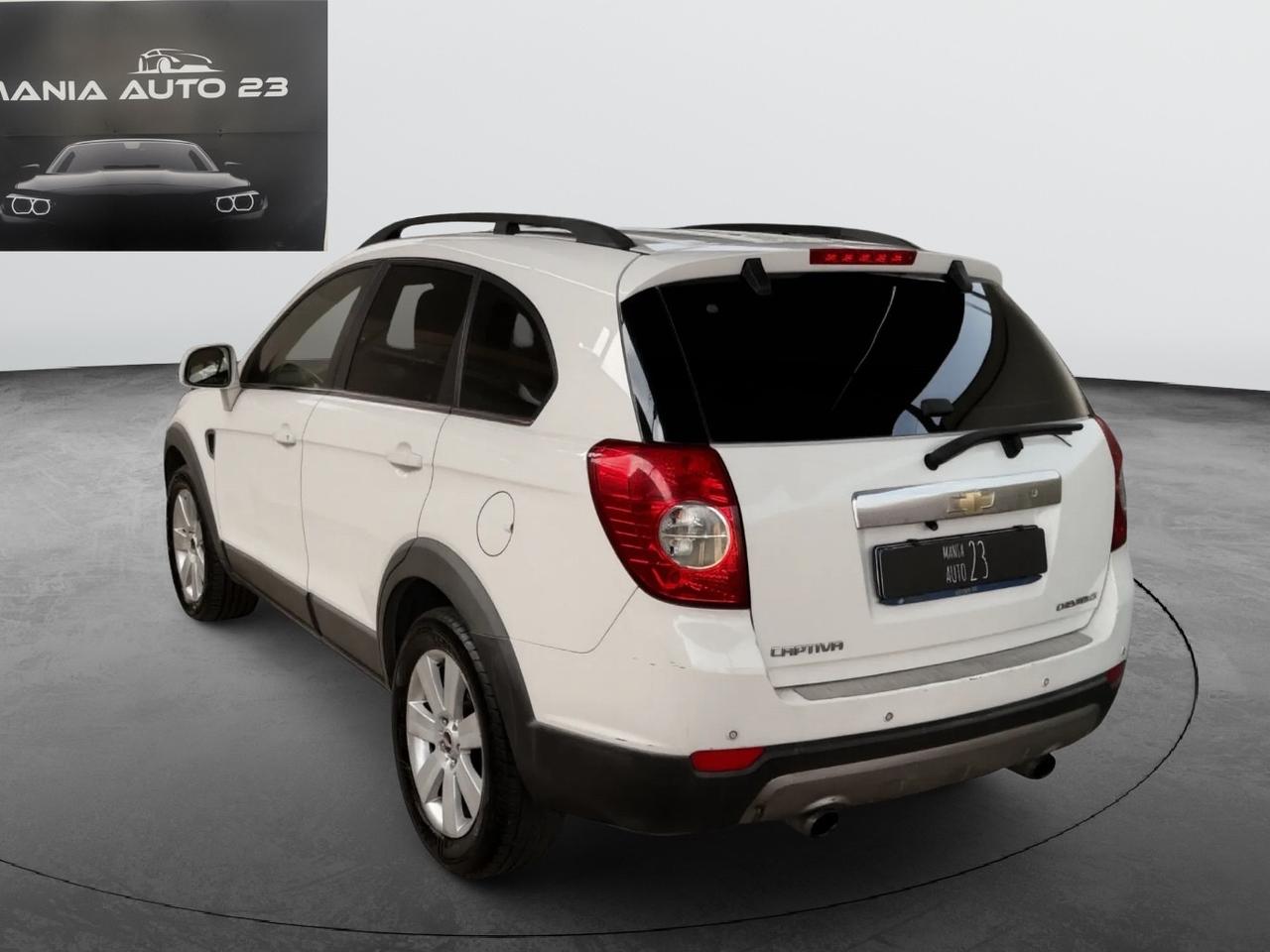 Chevrolet Captiva 2.0 VCDi 150CV 2WD LS*7 POSTI*AUTOMATICA