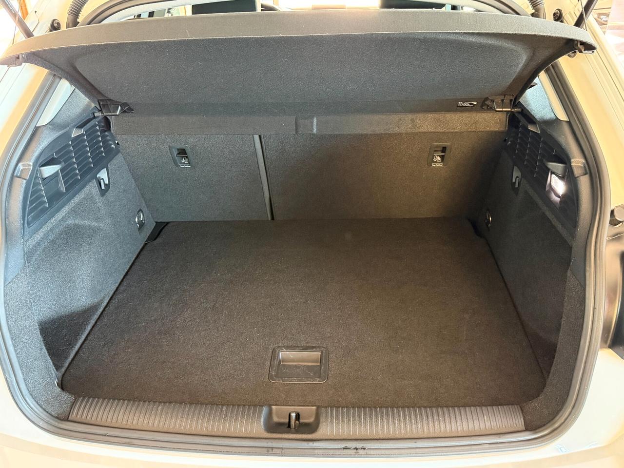 Audi Q2 30 1.6 TDI 115 cv. S Tronic BUSINESS (Nav)