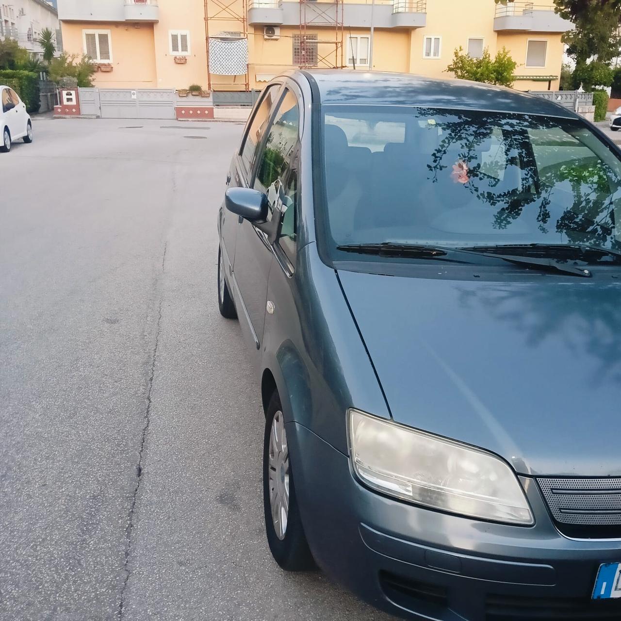 Fiat Idea 1.4 16V Dynamic