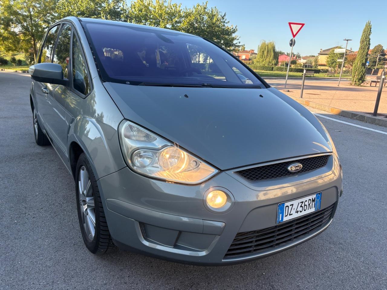 Ford S-Max 2.0 TDCi Titanium 7 posti gancio t