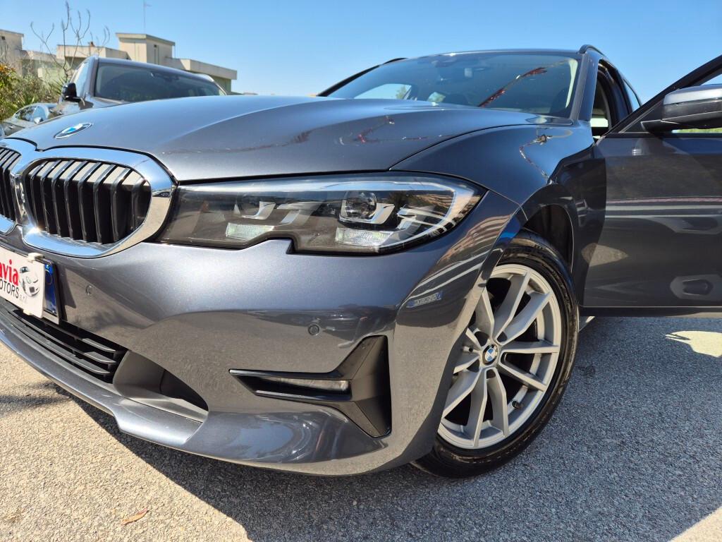 Bmw 320d 190CV xDrive Touring con Garanzia