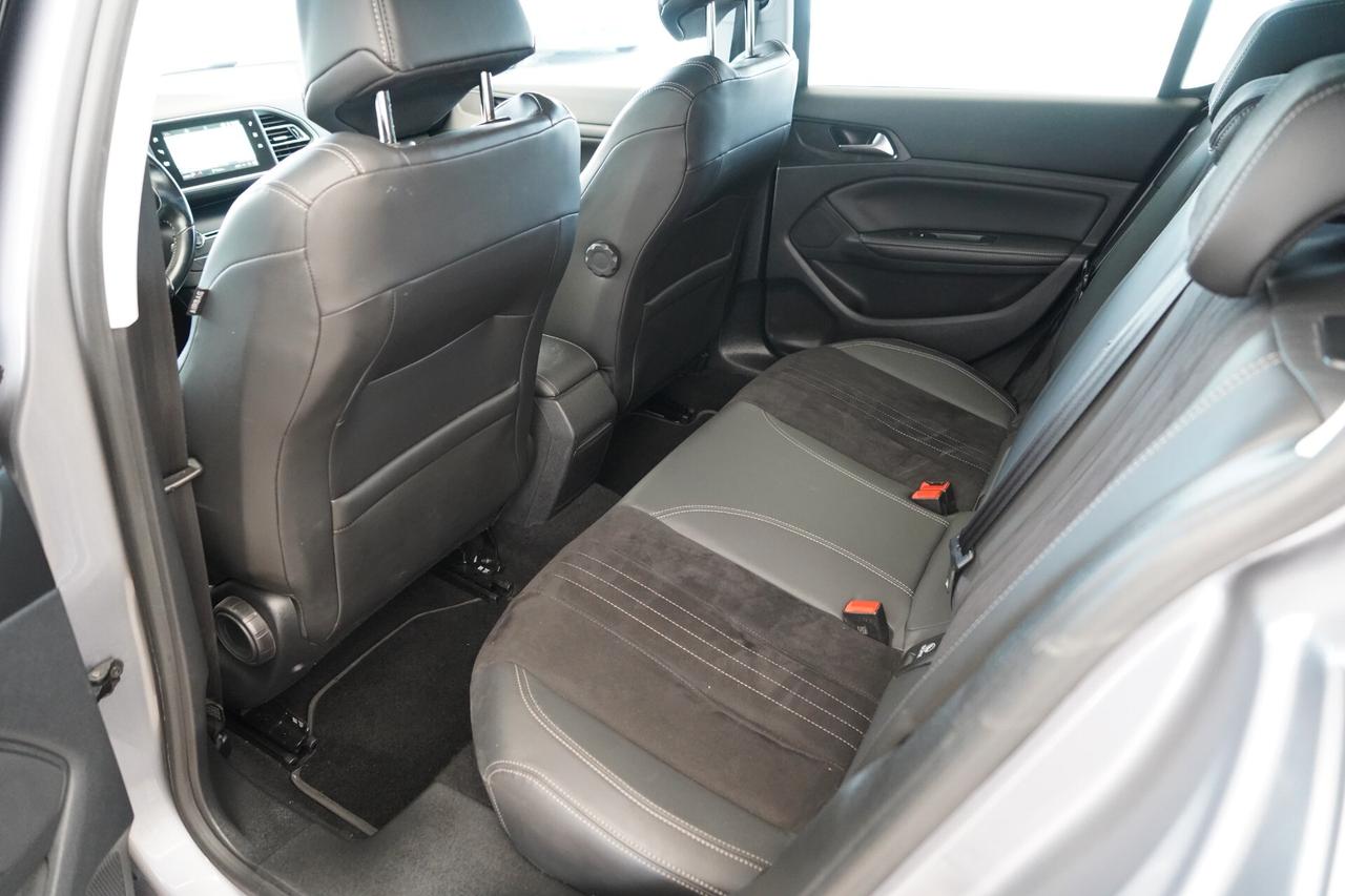 Peugeot 308 1.6 BlueHDi 120 Cv Allure