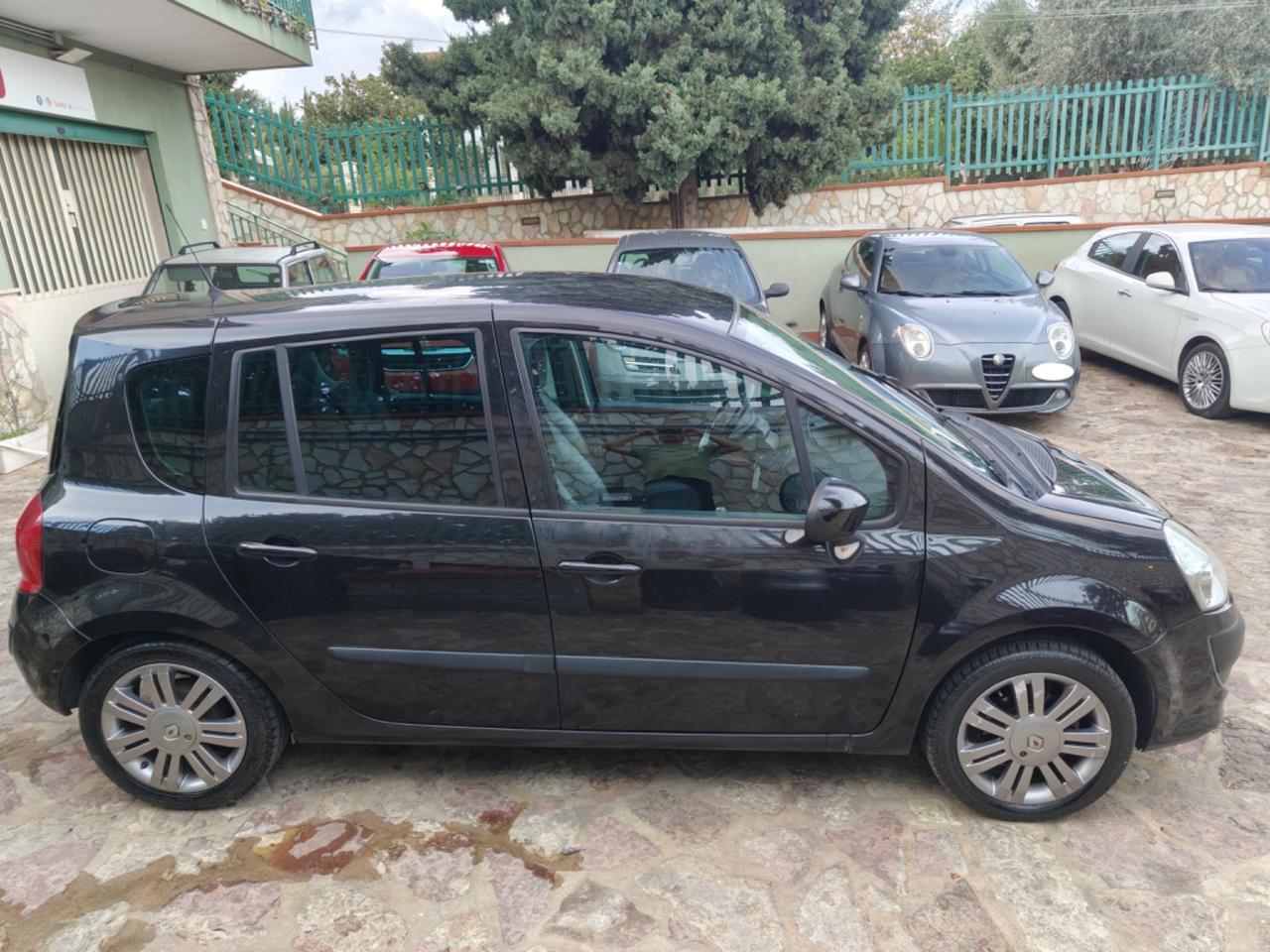 Renault Modus 1.5 dCi 75CV Wave