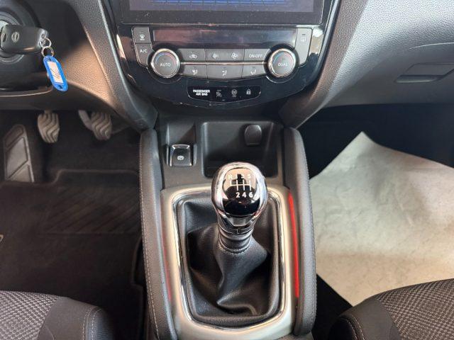 NISSAN Qashqai 1.2 DIG-T Acenta