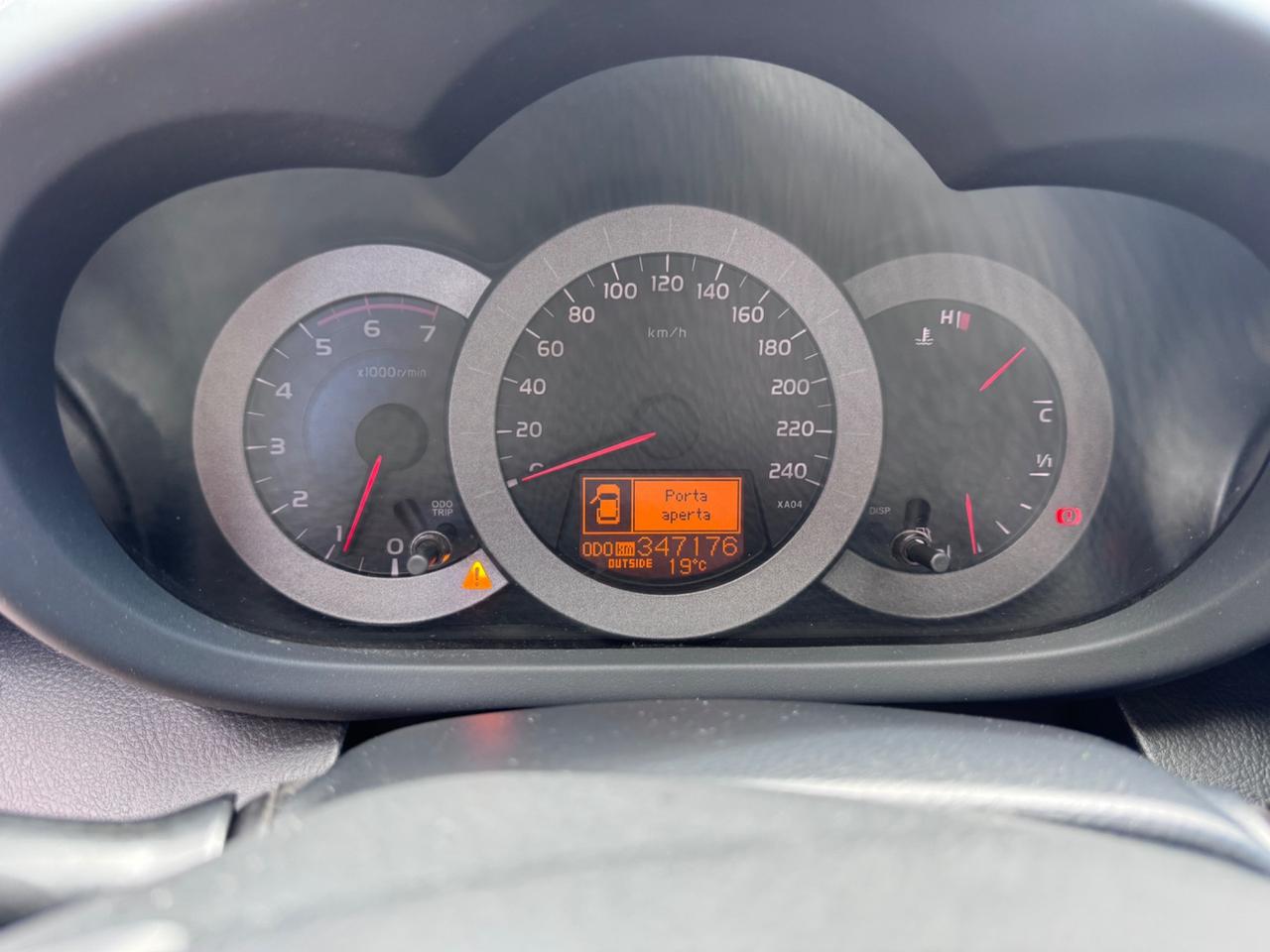 Toyota RAV 4 RAV4 2.2 D-4D 136 CV Sol