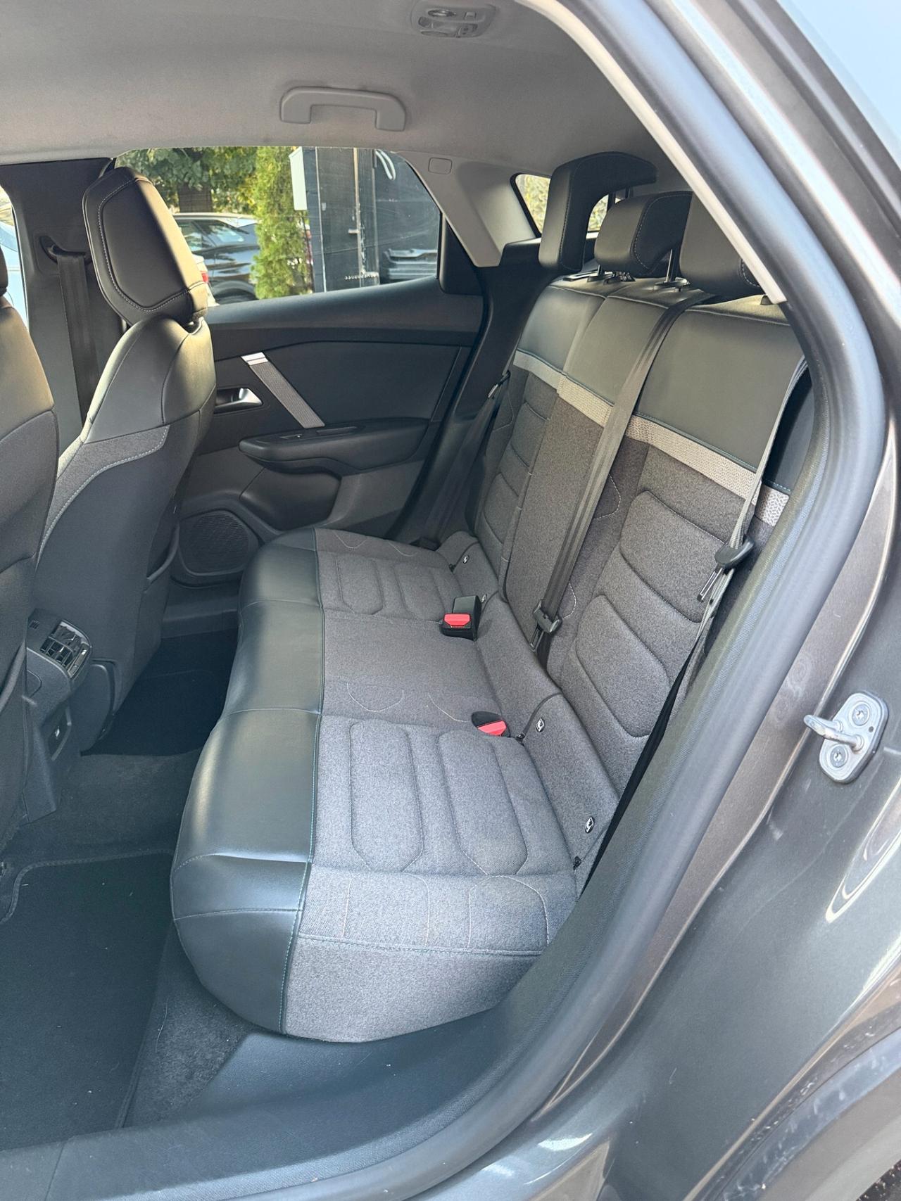 Citroen C4 PureTech 130 S&S Shine