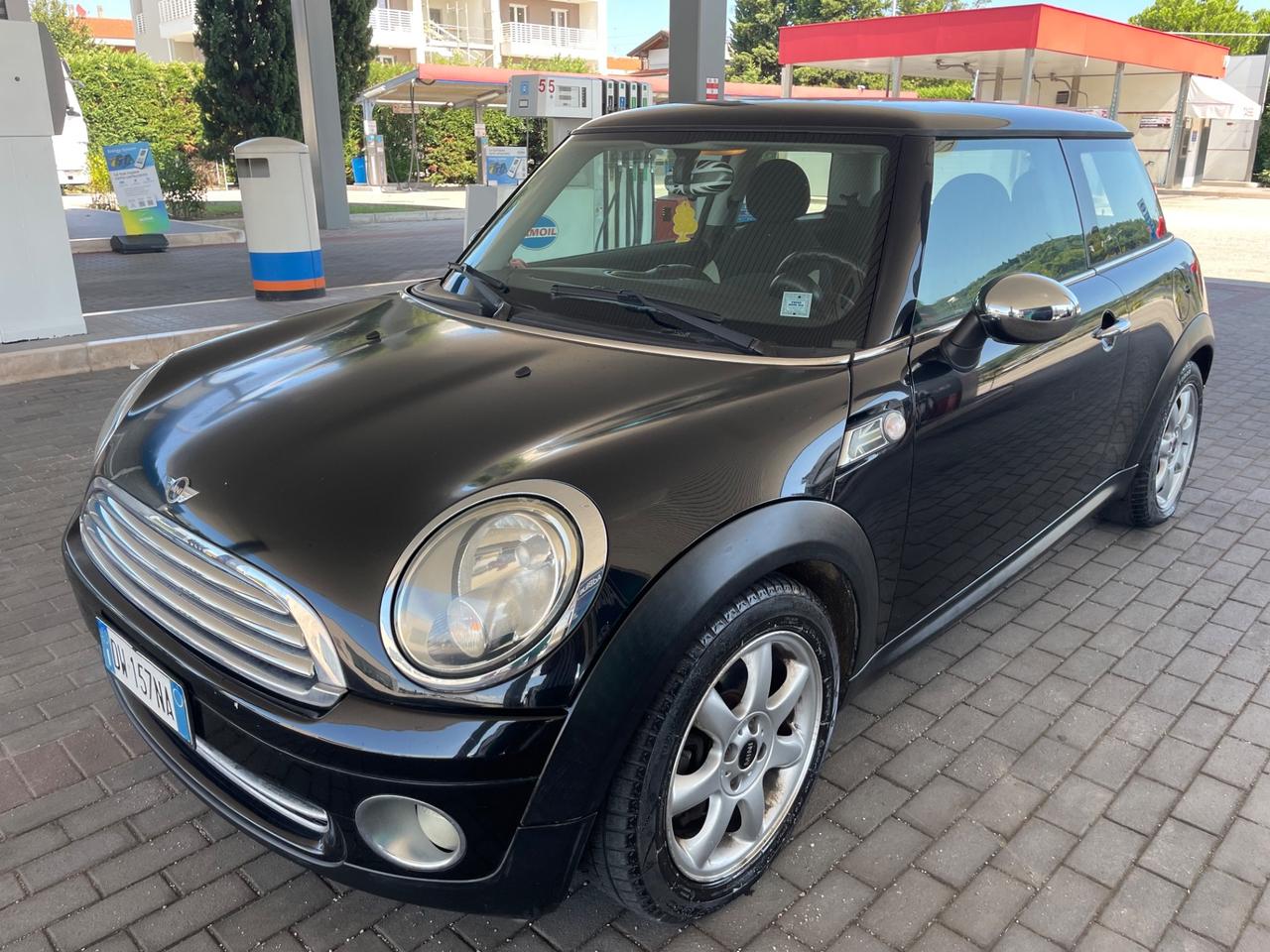 MINI COOPER ONE NEOPATENTATI 1.6 BENZINA/GPL 167.000 KM 2009.