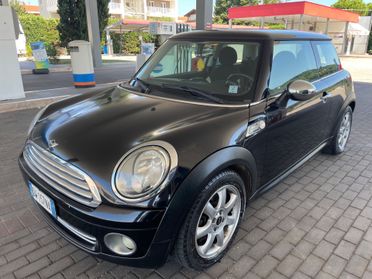 MINI COOPER ONE NEOPATENTATI 1.6 BENZINA/GPL 167.000 KM 2009.
