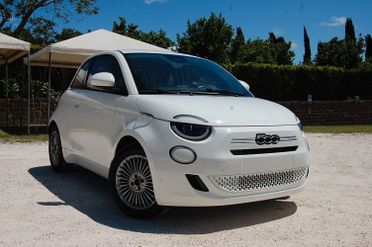Fiat 500 Berlina Hybrid Torino