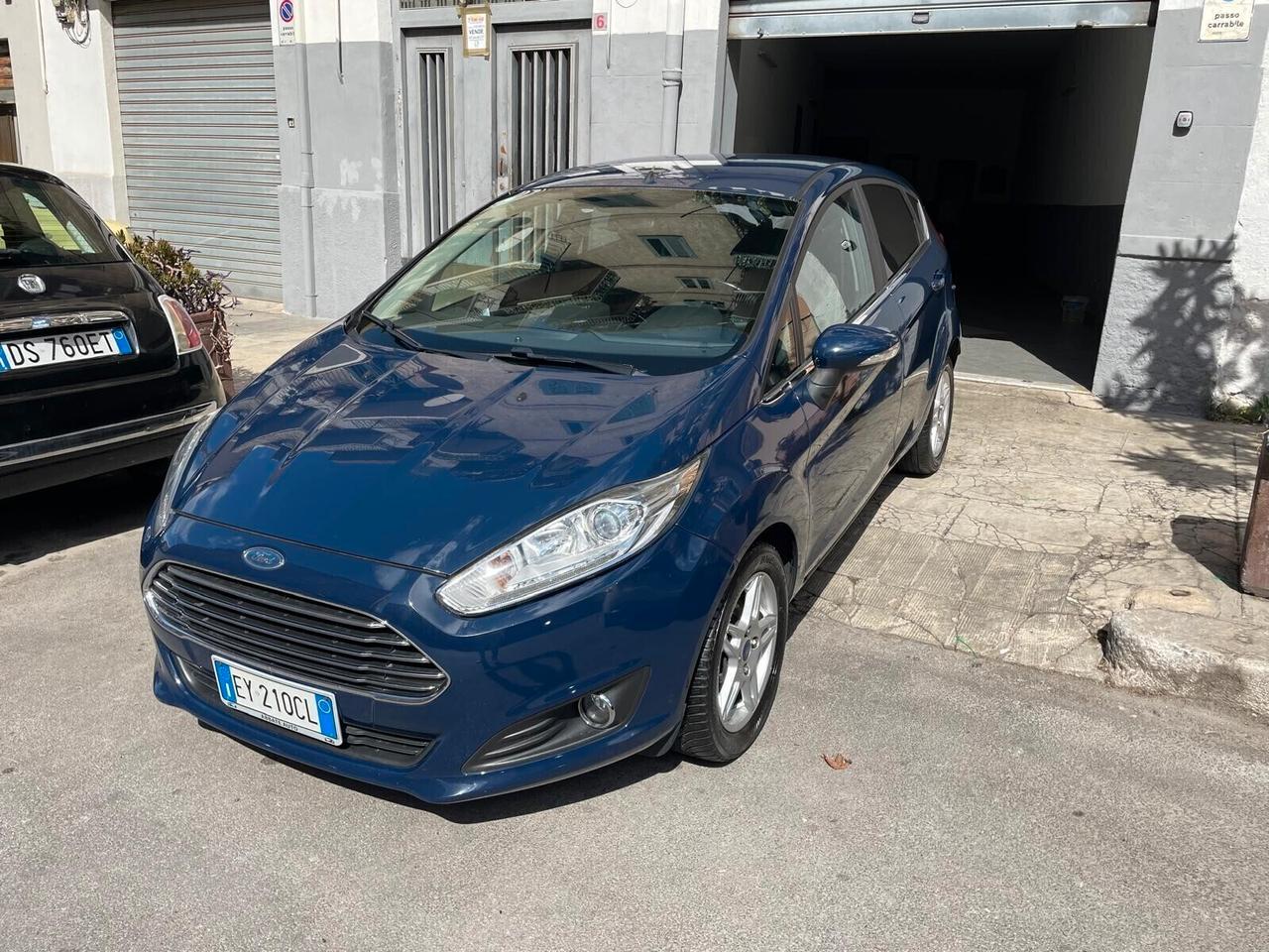 Ford Fiesta 1.4 5p. Bz.- GPL Titanium